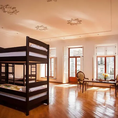 Art Hostel *